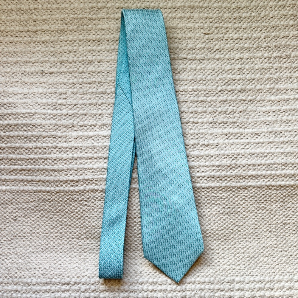 VALENTINO men's blue printed silk neck tie